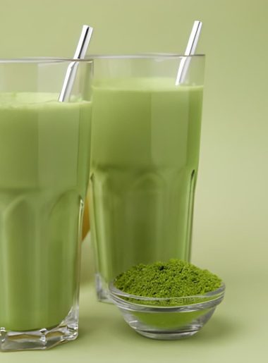 Matcha Banana Smoothie