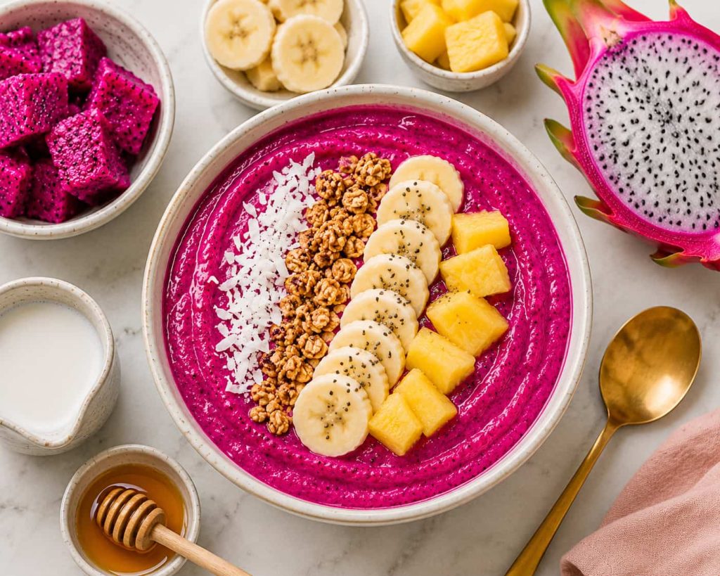 dragon fruit smoothie bowl